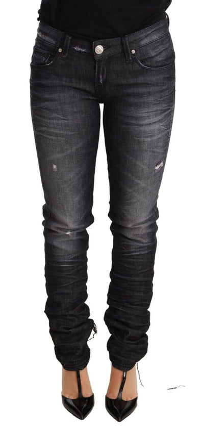 Acht Zwarte Gewassen Katoenen Lage Taille Skinny Denim Broekjeans