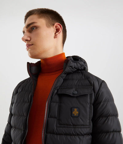 Refrigiwear Strak donsjack met capuchon en zakken