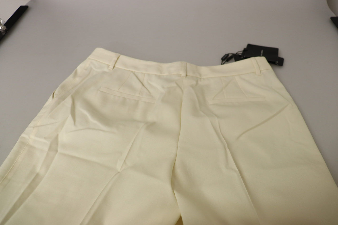 Pantalon court taille haute ivoire Dolce &amp; Gabbana à ourlet replié