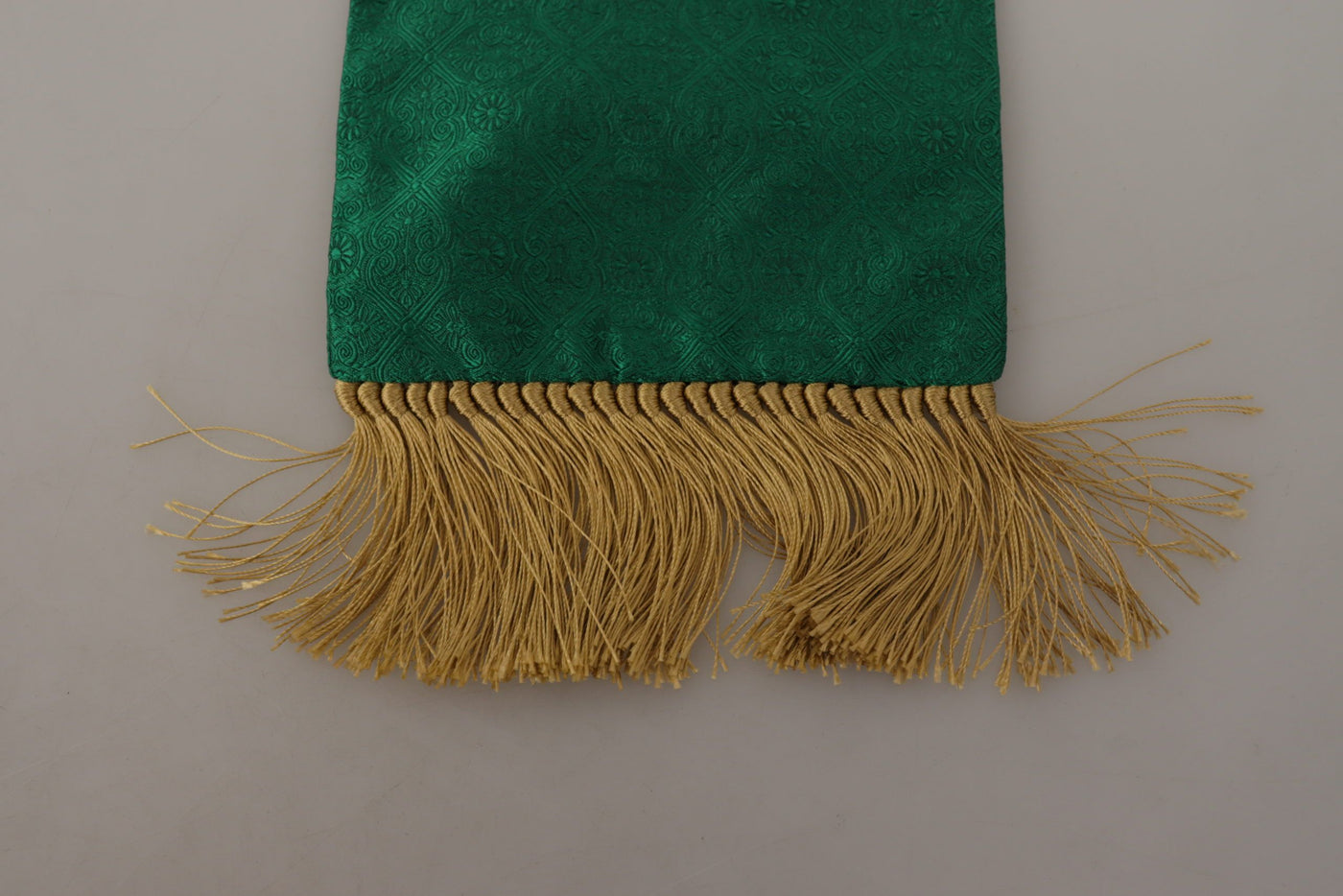 Dolce &amp; Gabbana Châle brodé à franges en soie mélangée avec couronne verte