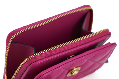 Versace Elegante Paarse Gewatteerde Leren Portemonnee