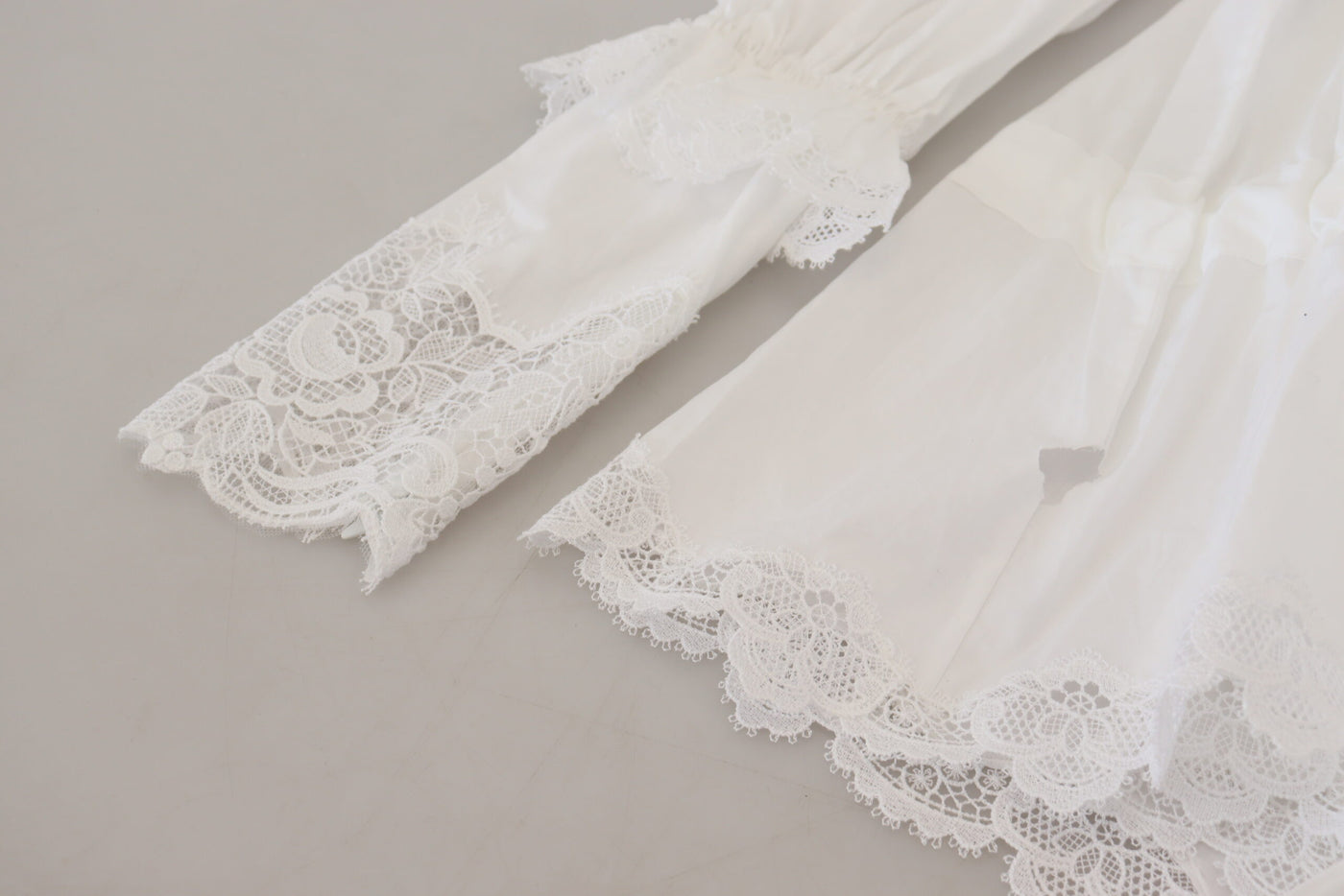 Dolce &amp; Gabbana Witte Katoenen Blouse met Kanten Rand en Col
