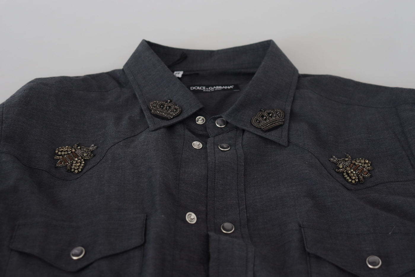 Chemise Dolce &amp; Gabbana en denim de coton bleu avec motif abeille en cristal