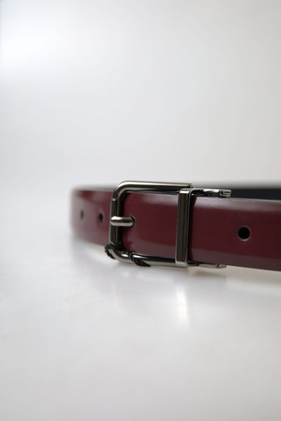 Ceinture Dolce &amp; Gabbana en cuir bordeaux avec boucle en métal argenté