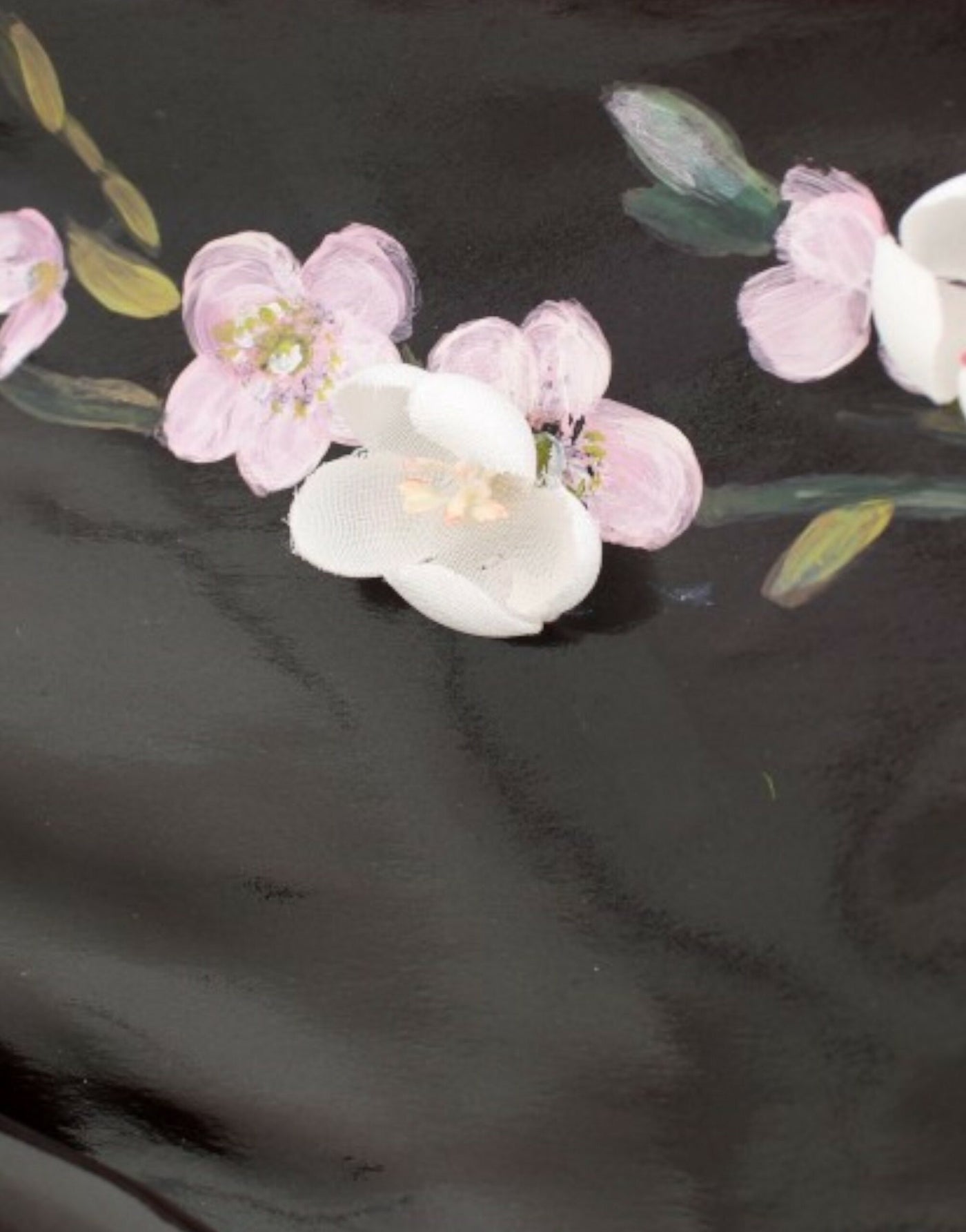 Robe fourreau noire à fleurs à manches 3/4 Dolce &amp; Gabbana