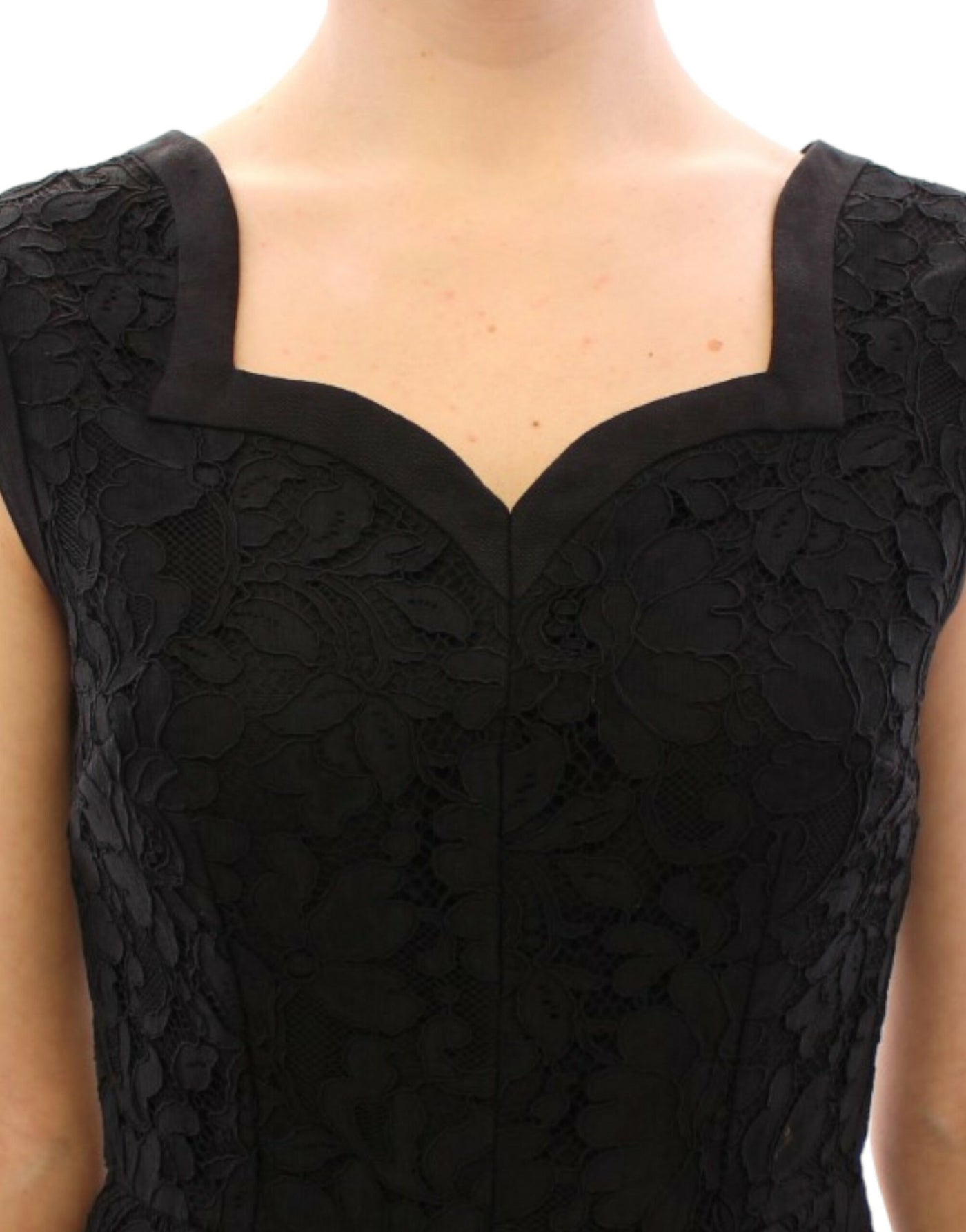 Robe de défilé Sicile en dentelle florale noire Dolce &amp; Gabbana