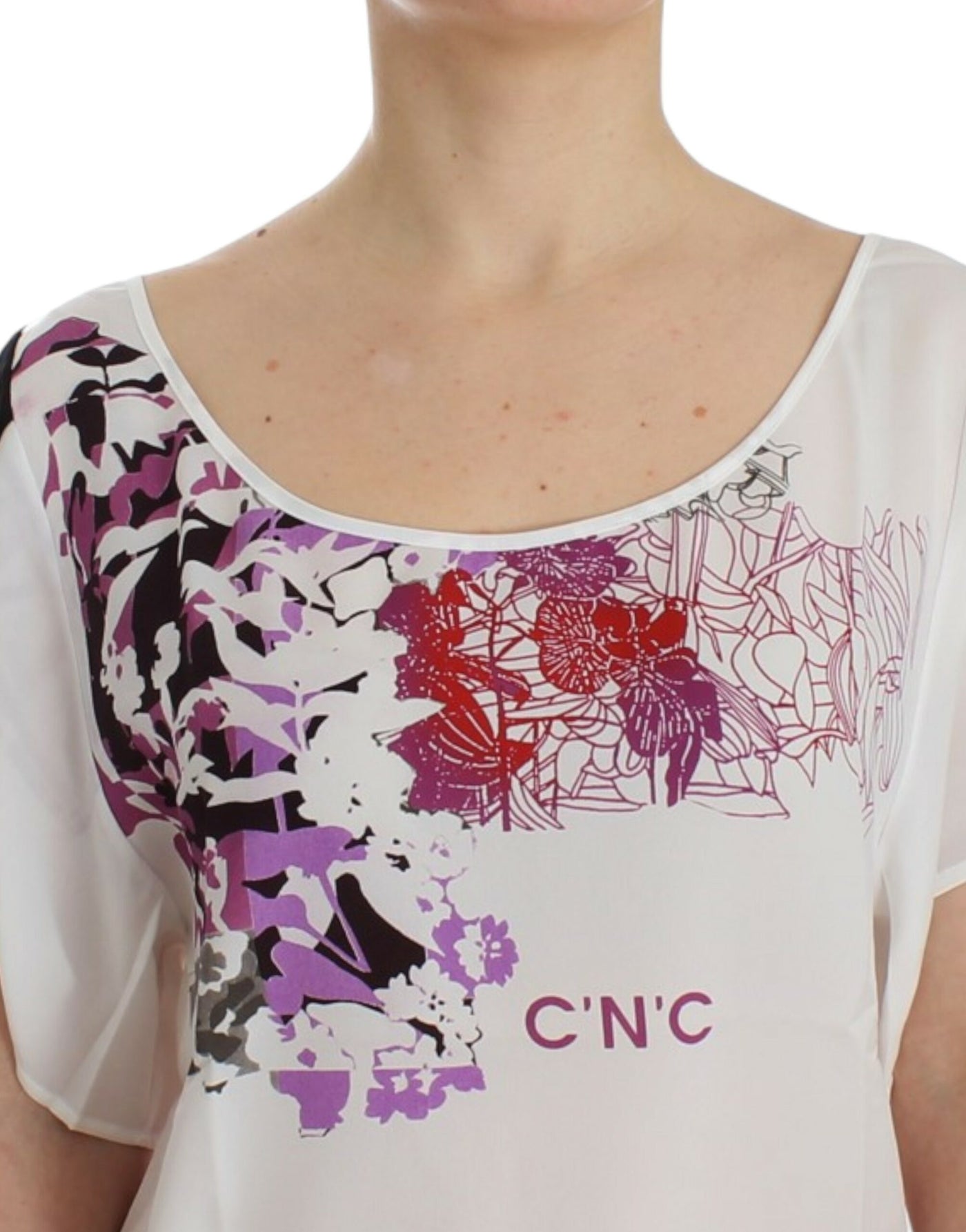 Kostuum Nationaal Wit motief print blouse