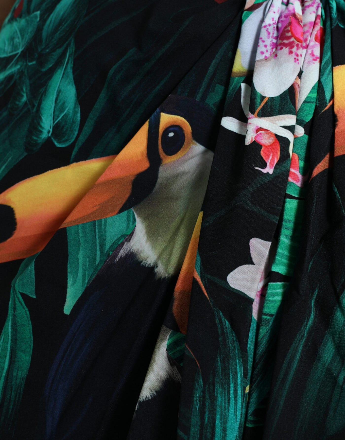 Robe midi asymétrique à imprimé jungle tropicale verte Dolce &amp; Gabbana
