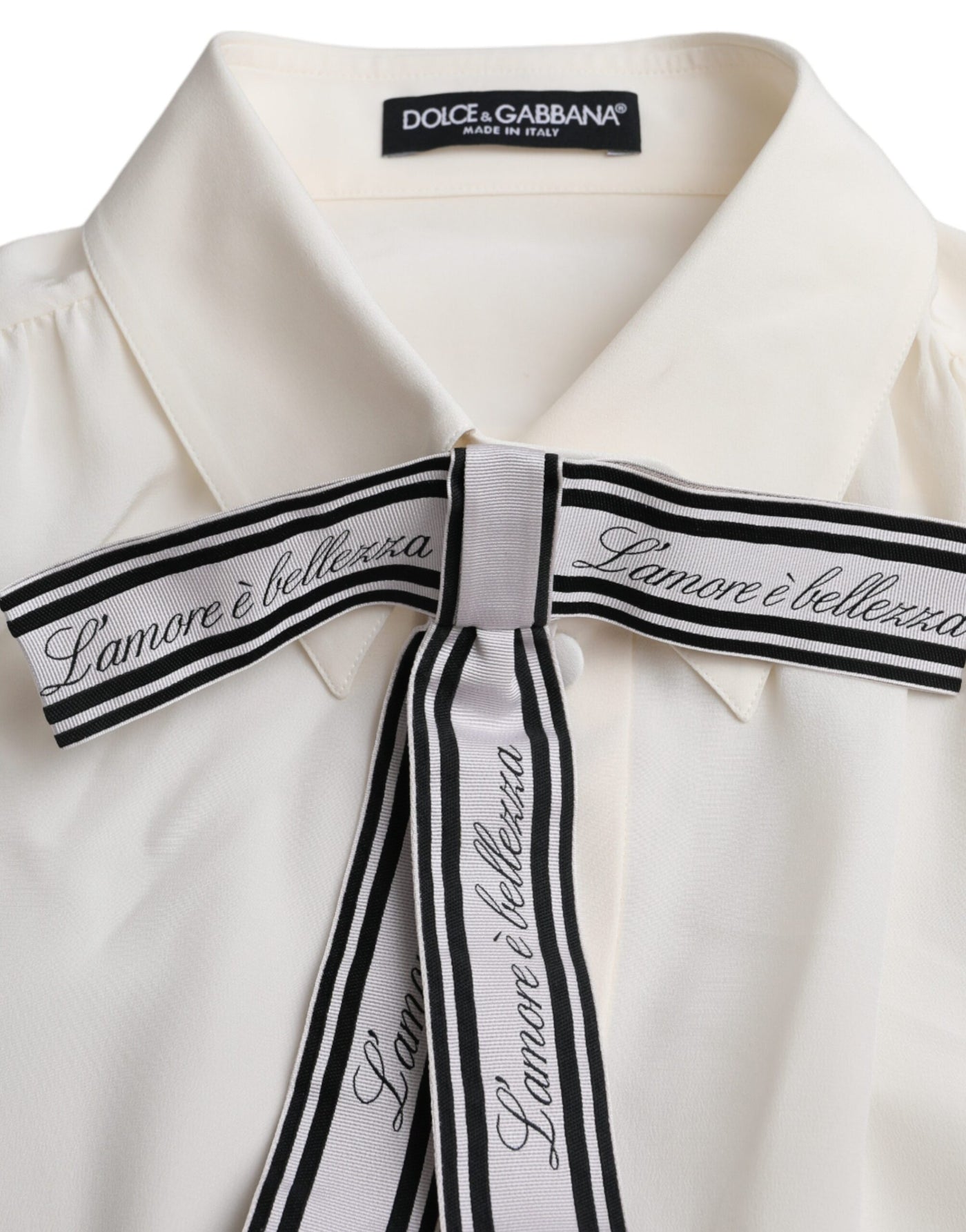 Dolce &amp; Gabbana Off White Blouse met Lange Mouwen en Knoopjes