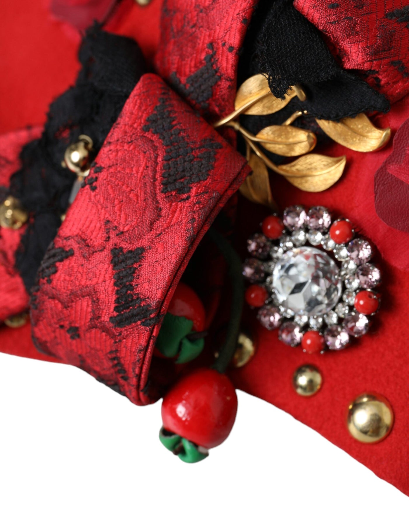 Dolce &amp; Gabbana Broche en cristal rouge et or avec roses Chapeau orné