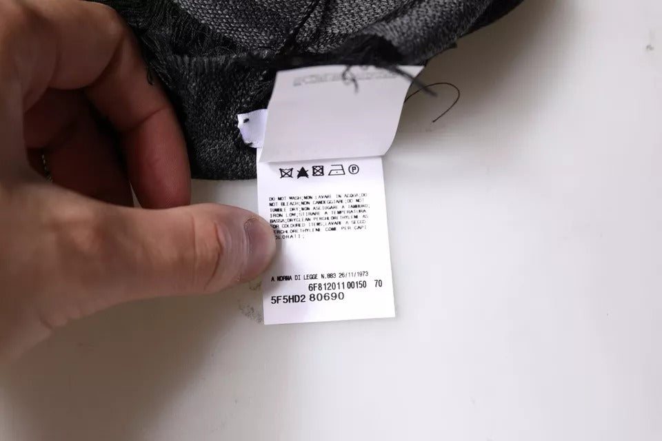 GF Ferre Donkergrijze wollen viscose foulard sjaal met patroon