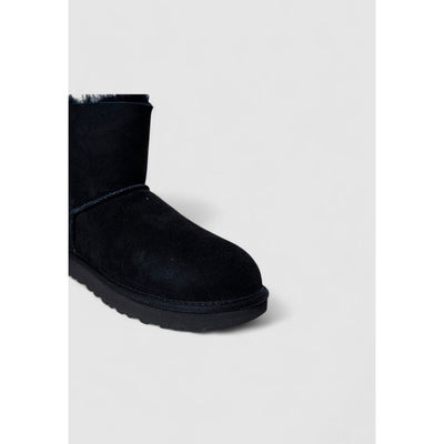 Bottines en cuir suédé noir UGG