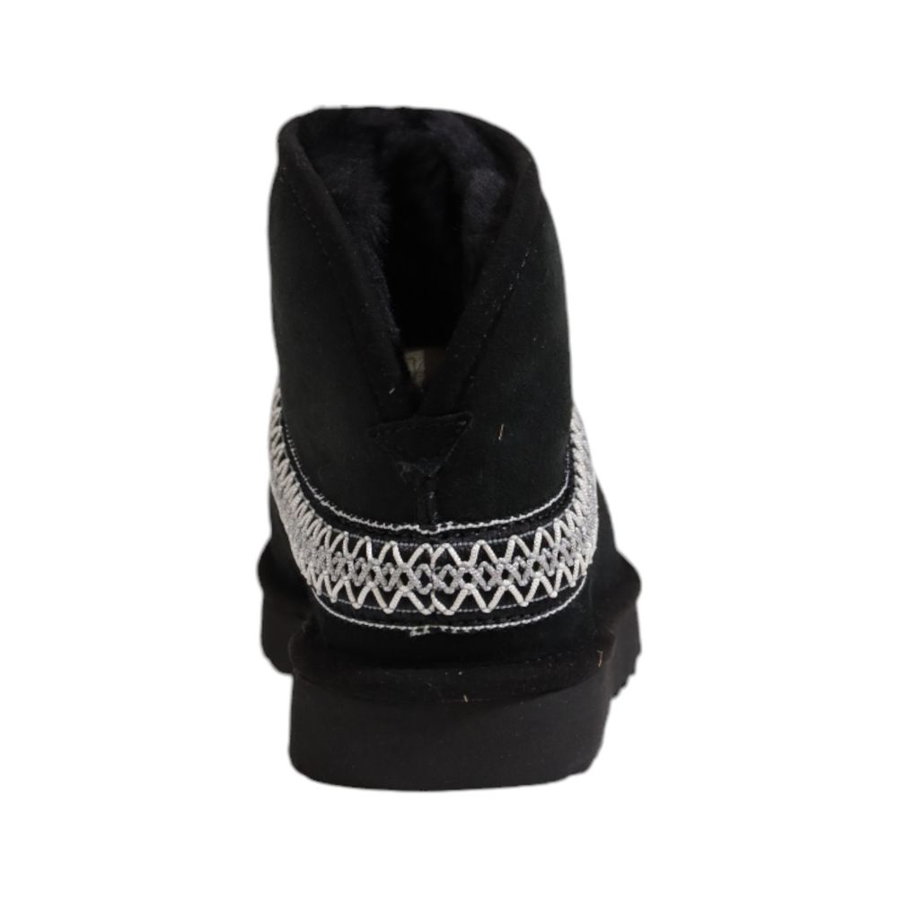 Bottines en cuir suédé noir UGG