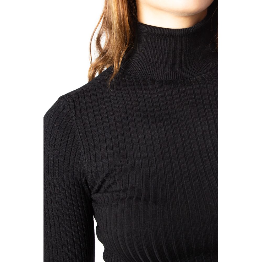 Alleen zwarte viscose coltrui