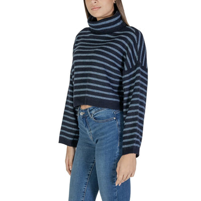 Pull Marabou bleu Only