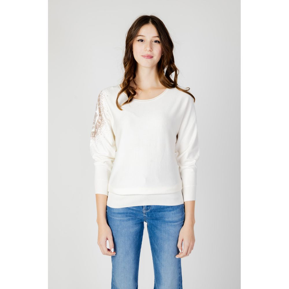 Guess Vêtements de sport en viscose blanche
