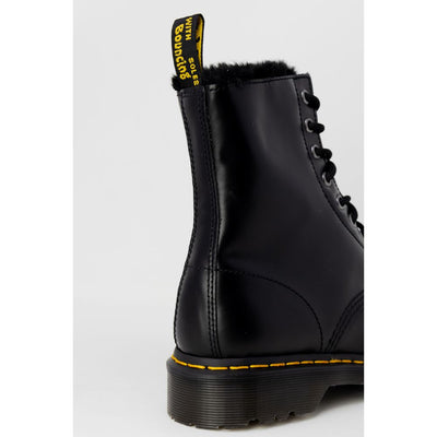 Bottes en cuir noir Dr. Martens