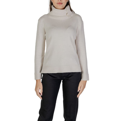 Street One crèmekleurige viscose coltrui