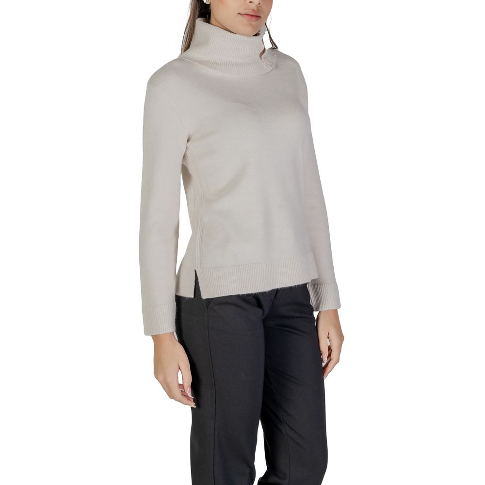 Street One crèmekleurige viscose coltrui