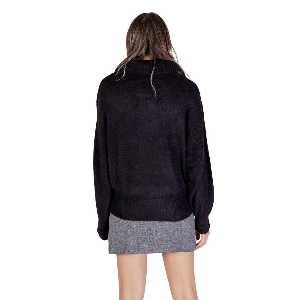 Col roulé ICHI Black Marabou