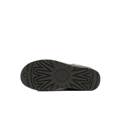 Bottes en cuir suédé gris UGG