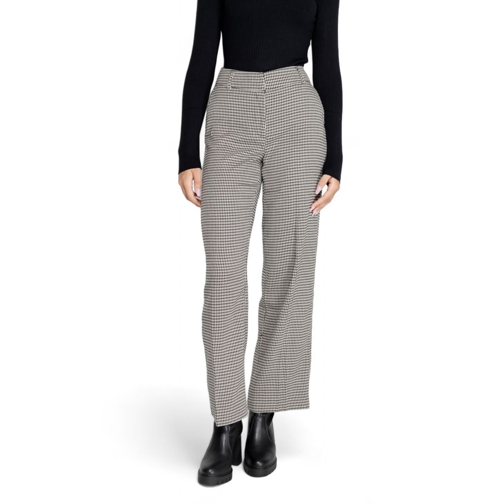 Jeans et pantalons en polyester noir uniquement