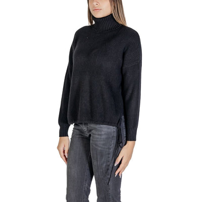 Sandro Ferrone Zwarte Viscose Turtleneck