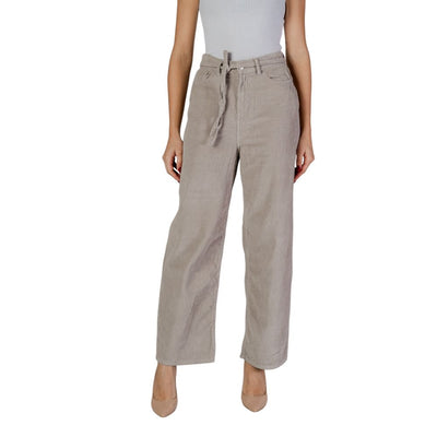 Pantalon en coton beige uniquement