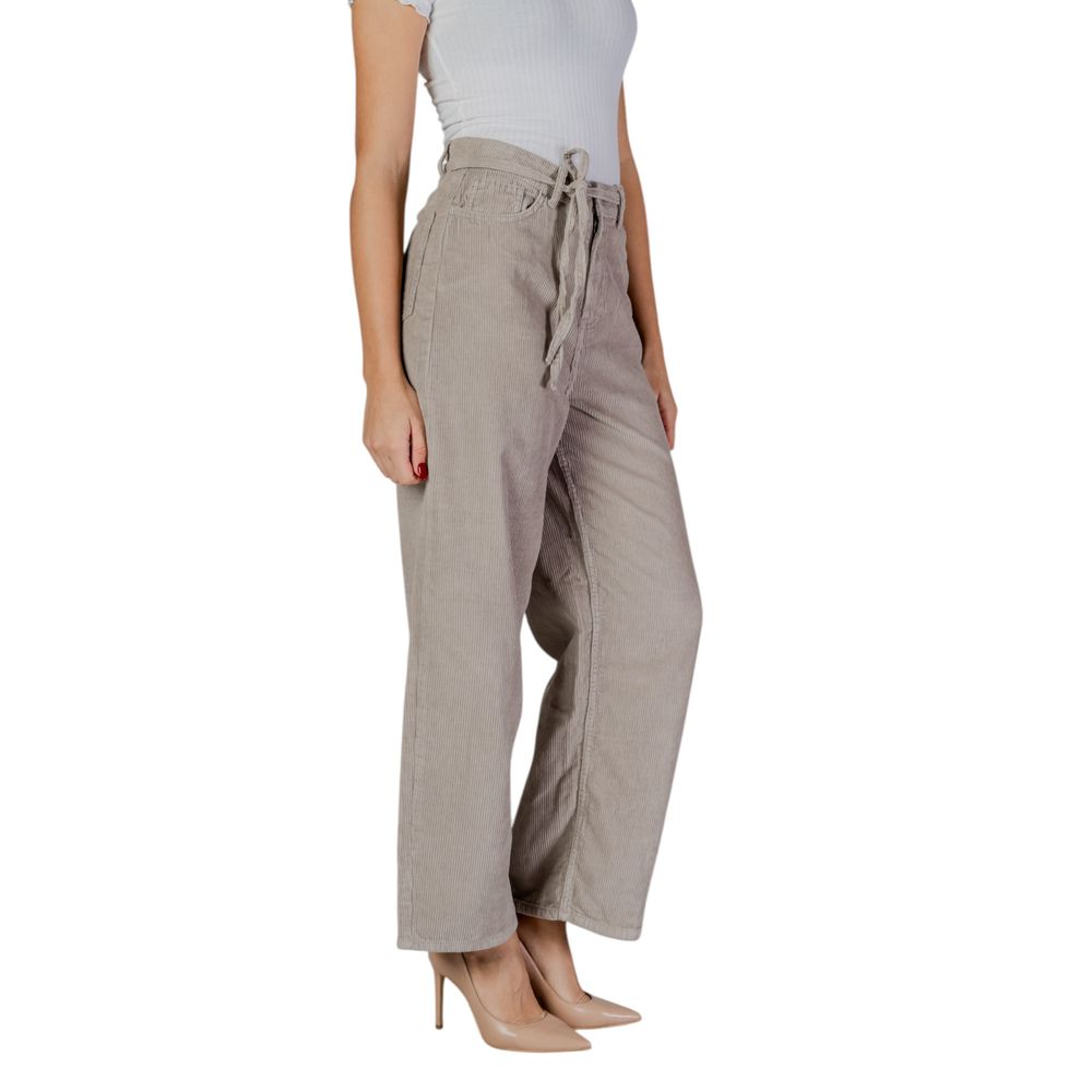 Pantalon en coton beige uniquement