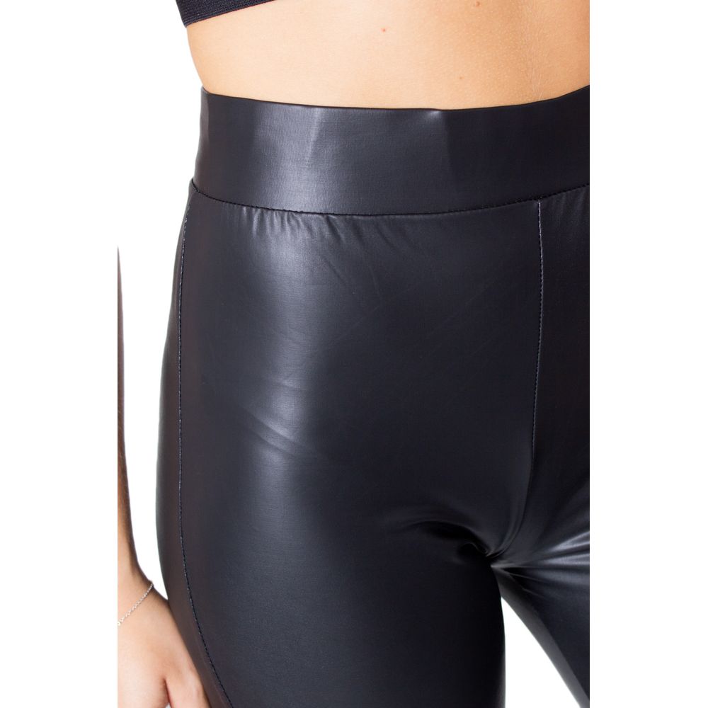 Jeans et pantalons en polyester noir uniquement