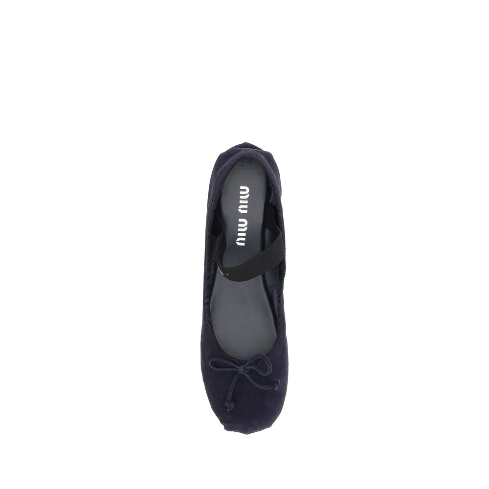 Miu Miu Suède Ballerina's