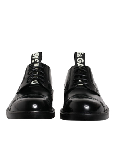 Dolce &amp; Gabbana Zwarte Patent Leather Derby Veterschoenen Formele Kleding