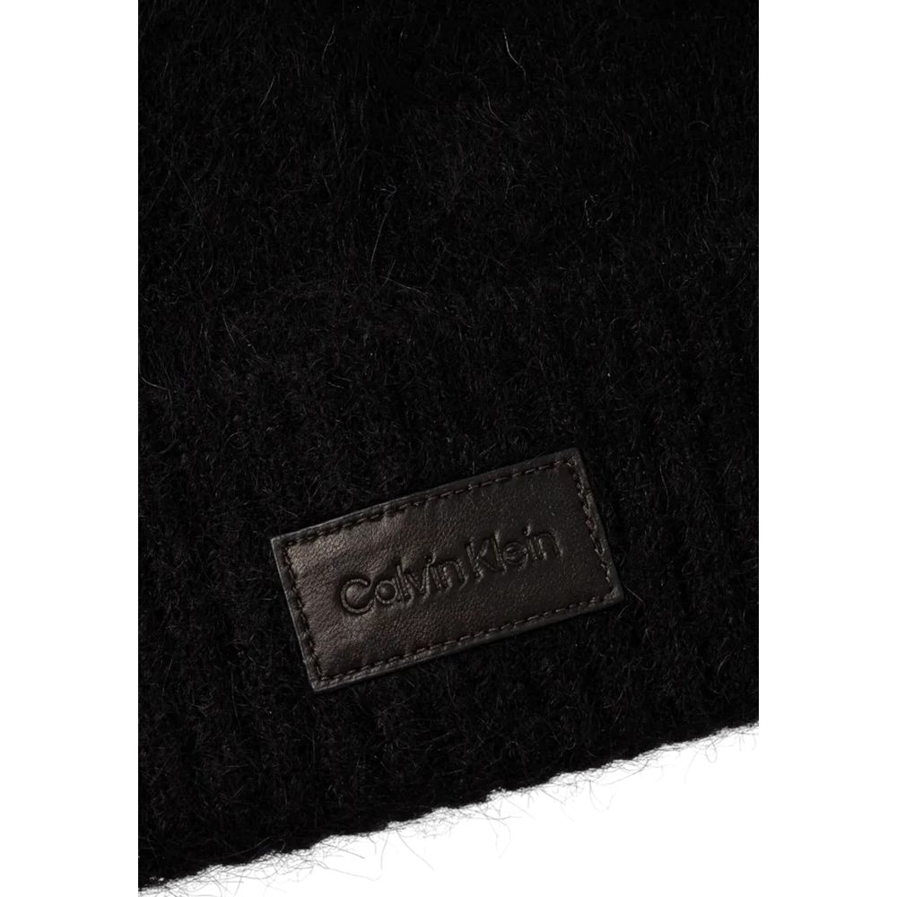 Casquette de baseball en cuir d'alpaga noir Calvin Klein