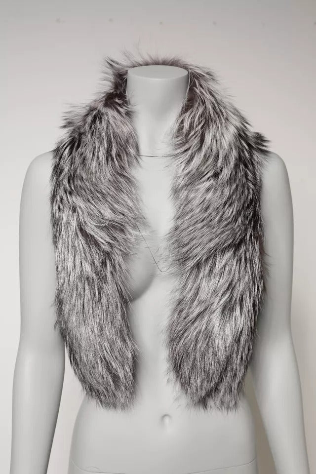 Dolce &amp; Gabbana Grijze Vossenbont Nekwarmer Winter Sjaal