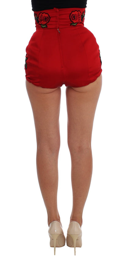 Short Dolce &amp; Gabbana en soie rouge avec cristaux roses 
