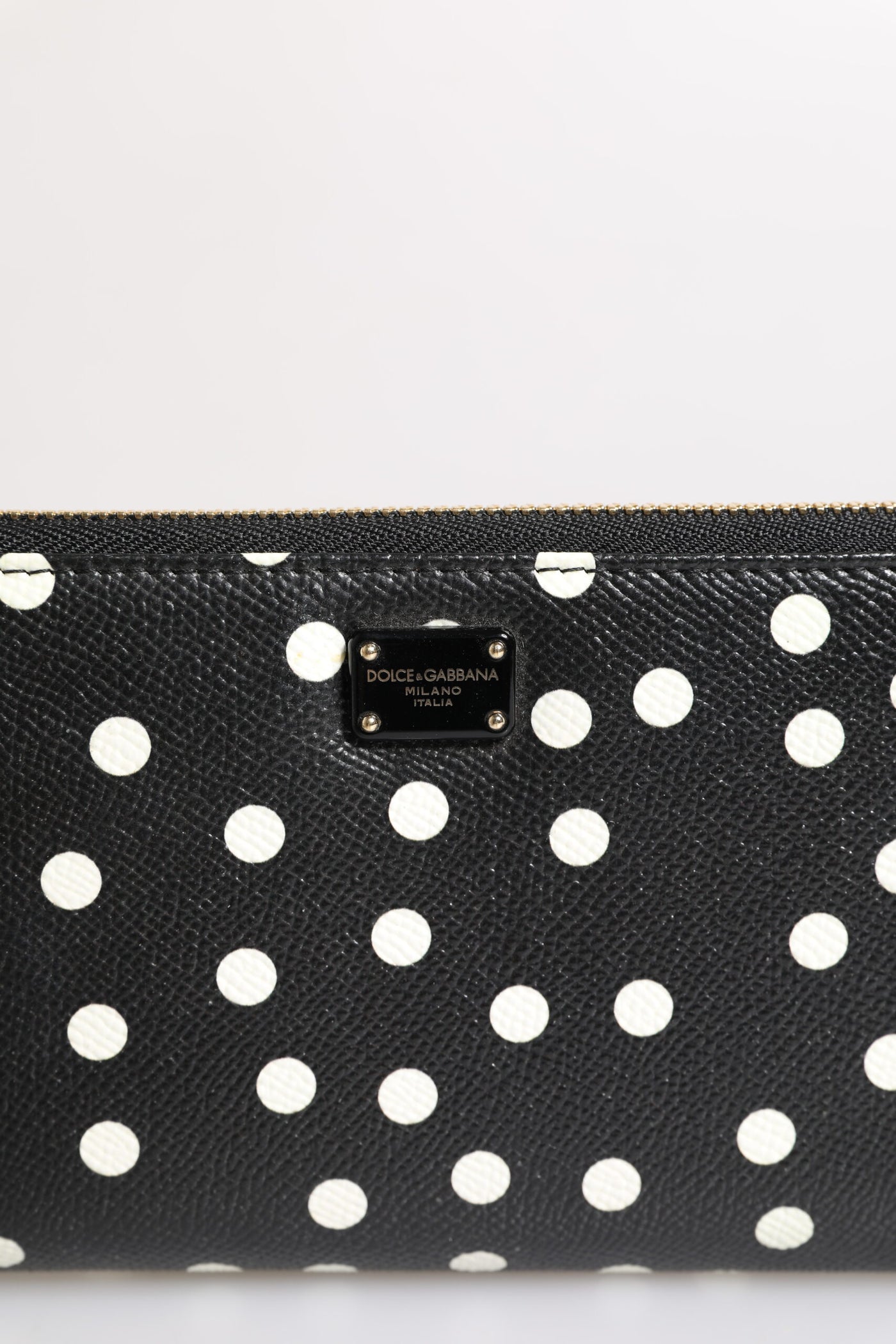 Dolce &amp; Gabbana zwart-wit gestippelde leren continentale portemonnee met ritssluiting