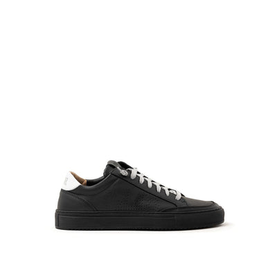 Baskets en cuir noir P448