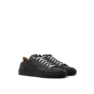 Baskets en cuir noir P448