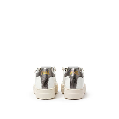 P448 Witte leren sneaker