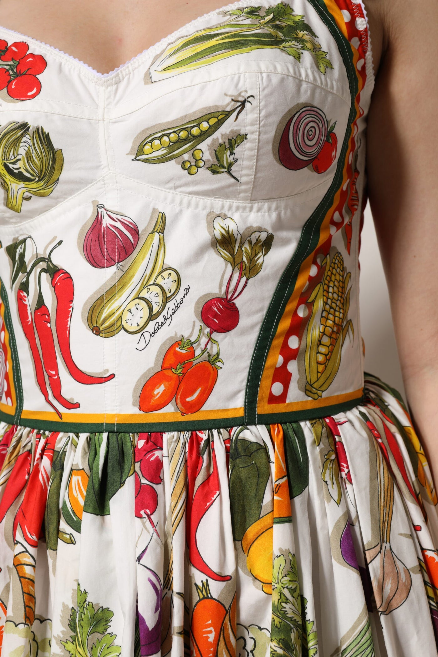 Dolce &amp; Gabbana Witte Groenten Mouwloze A-lijn Midi-jurk