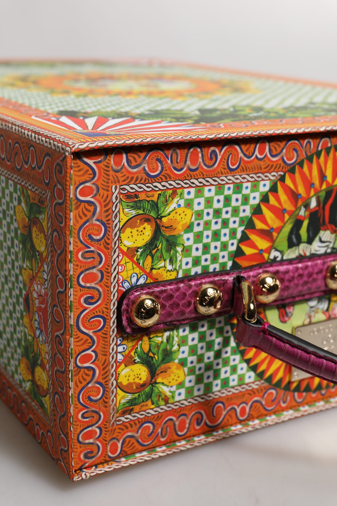 Dolce &amp; Gabbana Zwarte Jurk Keramiek Porselein Mode Leer Sicilië Poppen