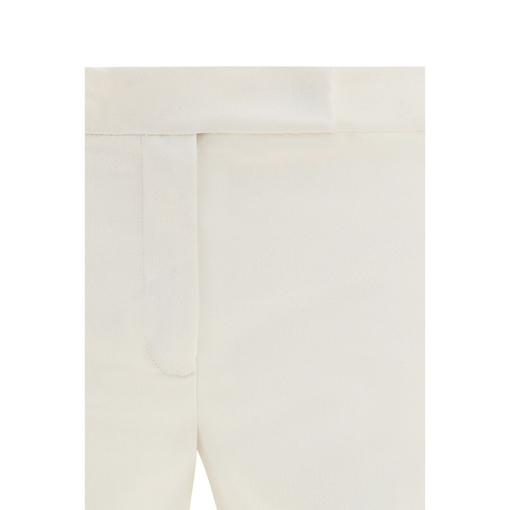 SA SU PHI Angela Broek