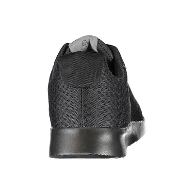 Sergio Tacchini Strakke zwarte sneakers met geborduurd detail