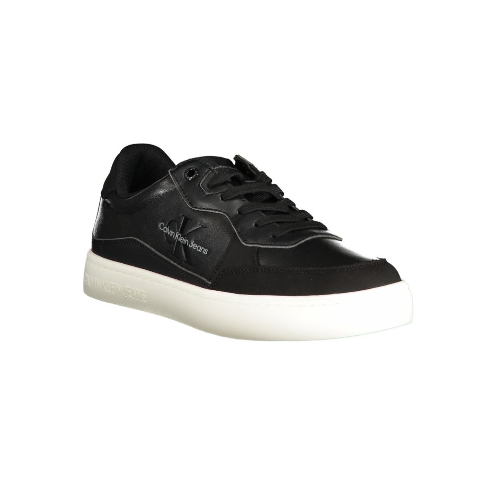 Calvin Klein Strakke Zwarte Sportschoenen met Contrasterende Details