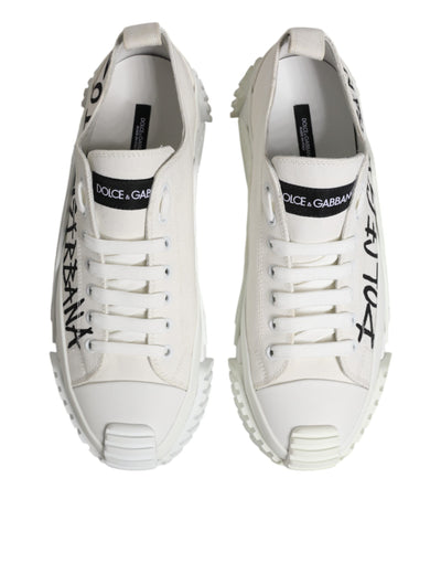 Dolce &amp; Gabbana witte veterschoenen met logoprint en lage bovenkant