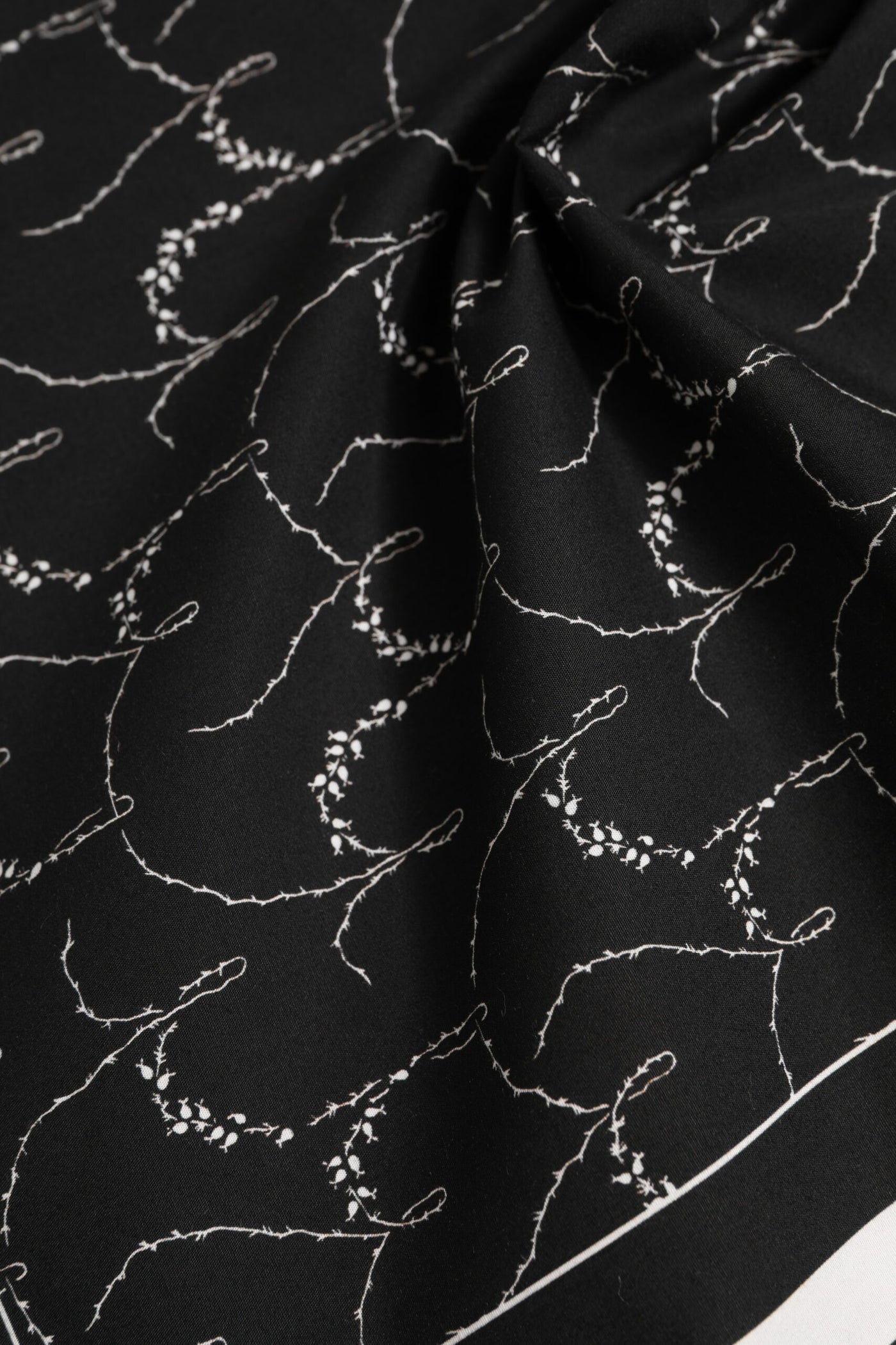 Dolce &amp; Gabbana Zwart Wit Geprinte Vierkante Foulard Sjaal