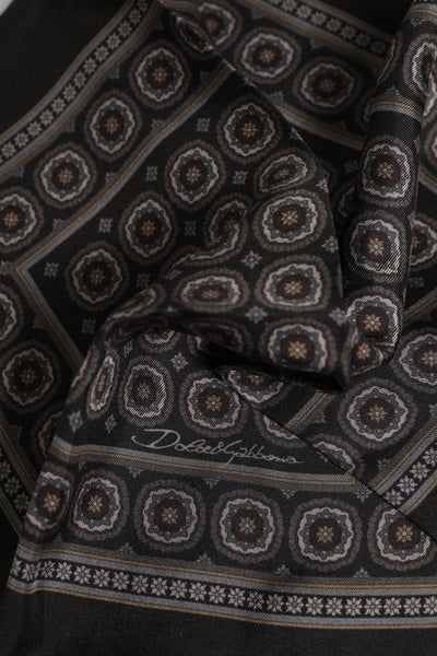 Dolce &amp; Gabbana Zwarte Zijden Bedrukte Vierkante Heren Foulard Sjaal