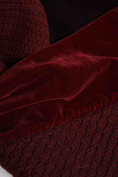 Dolce &amp; Gabbana Maroon Black Neck Warmer Wrap Shawl Sjaal
