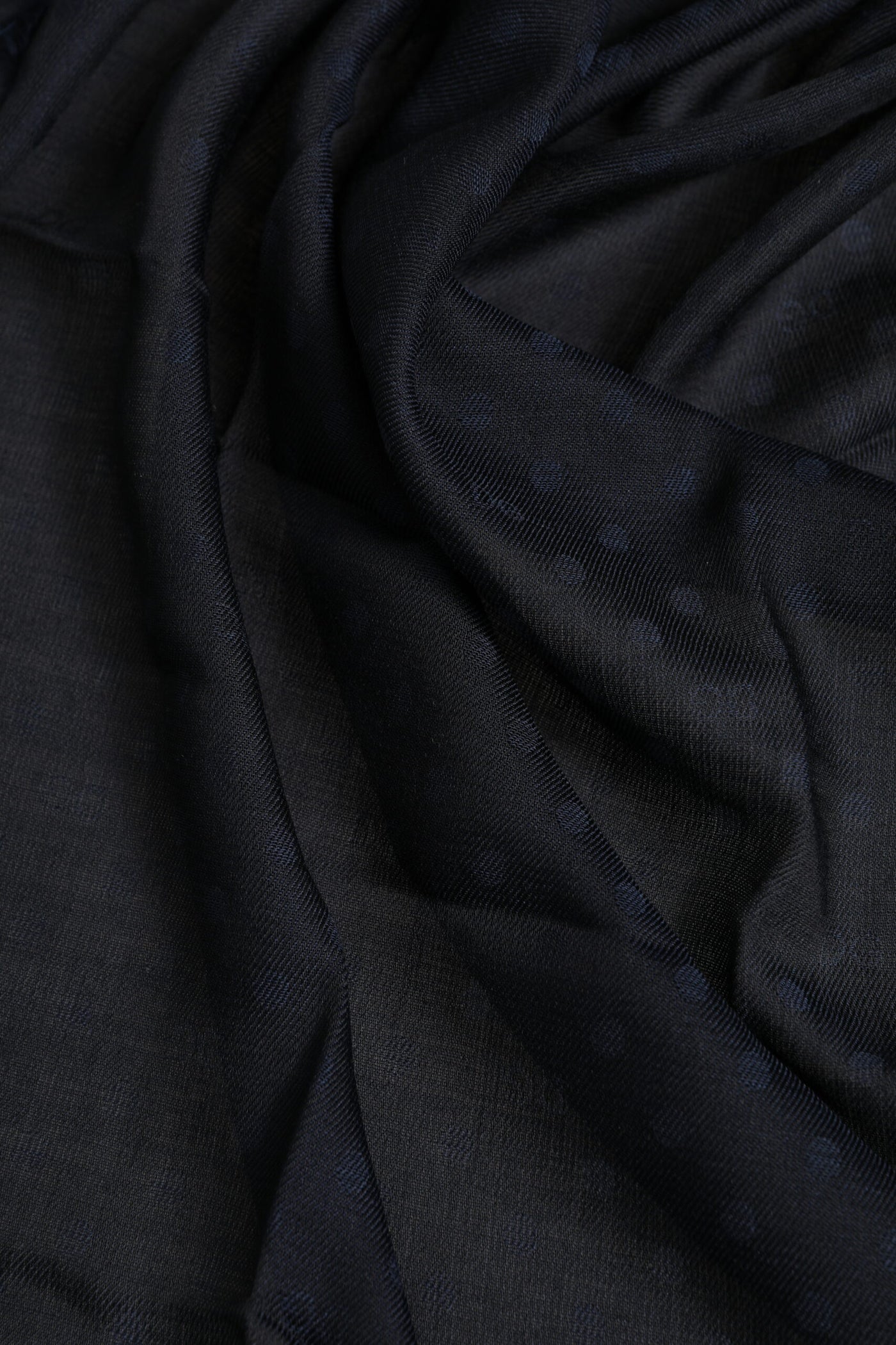 Dolce &amp; Gabbana Zwarte Viscose Franjes Nekwarmer Sjaal