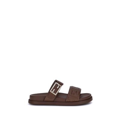 Fendi Logoed Sandalen